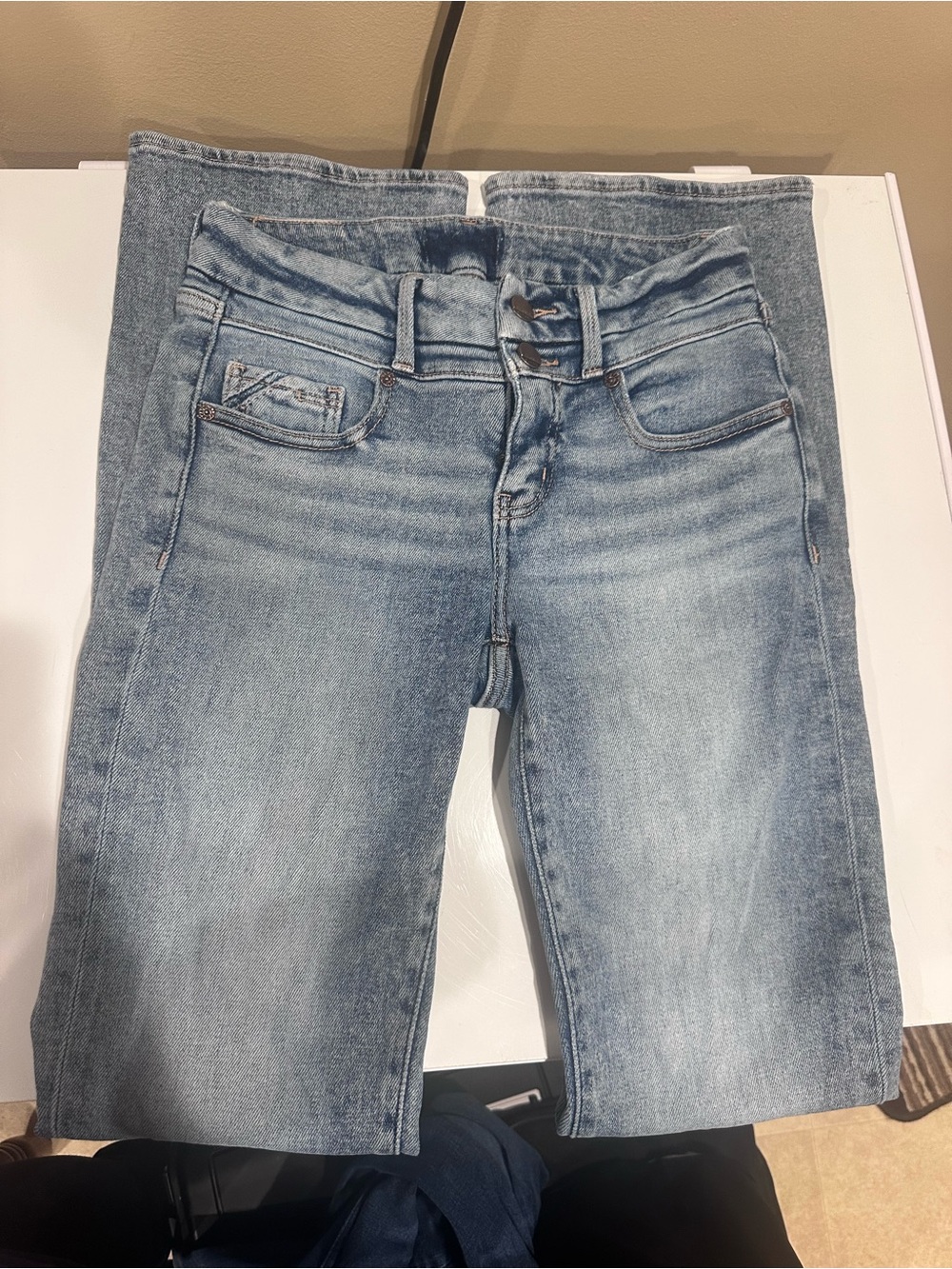 Women buckle black jeans